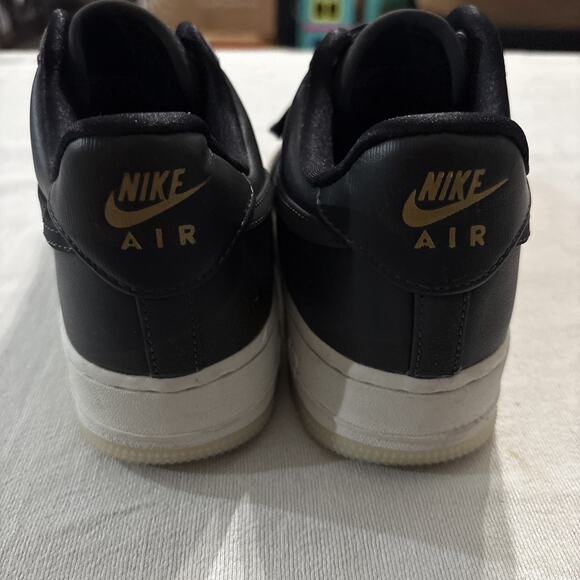 WMNS NIKE AIR FORCE 1 07 LX ANTHRACITE-ANTHRACITE SZ 8.5 [898889-005] - Picture 4 of 8